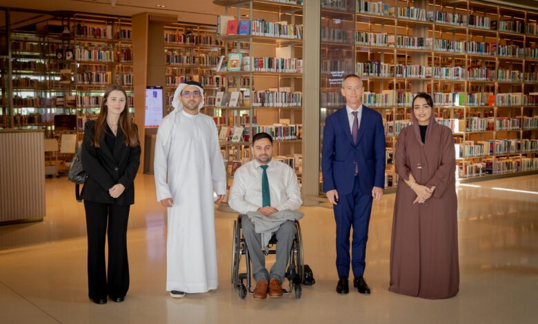 القنصل العام الفرنسي ونائبه في زيارة رسمية "للرابطة الفرنسية" و"بيت الحكمة" بالشارقة 1 1 81