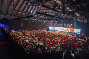 محمد صلاح لجمهور "الشارقة الدولي للكتاب": الكتب أكسبتني أكثر من 90% من أدوات النجاح 5 6 13