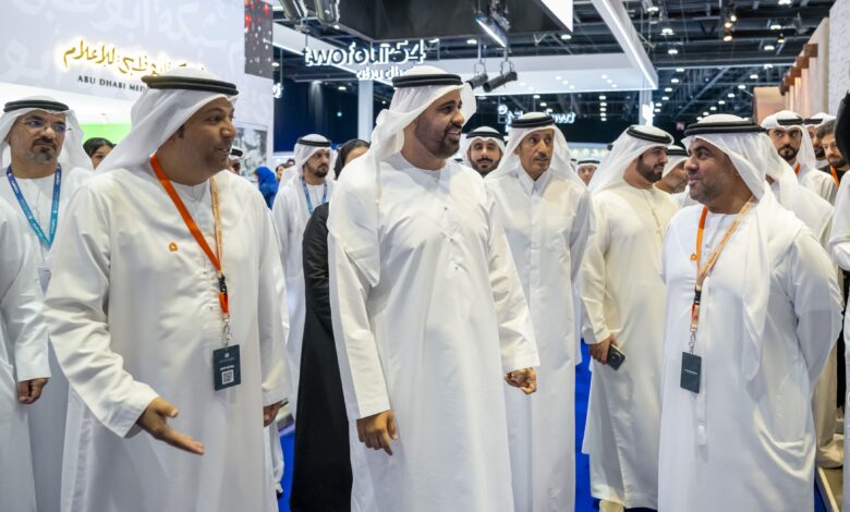 برعاية منصور بن زايد.. ذياب بن محمد بن زايد يفتتح فعاليات الكونغرس العالمي للإعلام 2024 1 qyb097ge1k81fg6pn