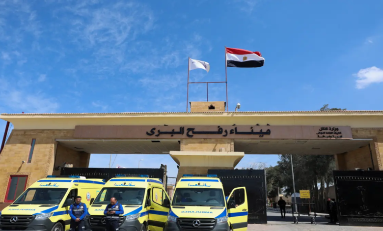 2000 طبيب مصري يتأهبون لدخول غزة 1 678a898e4c59b718932f359a