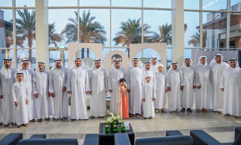 ضمن احتفالات مئة عام على تأسيسها .. "مكتبات الشارقة" تنشد "أغاني البحر والشعر" في واجهة كلباء المائية 1 1 2