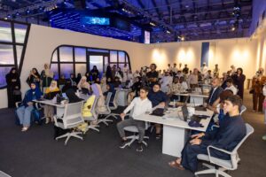 بمشاركة 30 طالباً من 7 دول .. التحدي العالمي للعلاقات العامة يعتمد ثلاثة مشاريع مبتكرة لـ"هوية الشارقة" ضمن"جائزة الشارقة للاتصال الحكومي 2025" 2 1 5