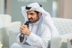 ضمن احتفالات مئة عام على تأسيسها .. "مكتبات الشارقة" تنشد "أغاني البحر والشعر" في واجهة كلباء المائية 2 3 2