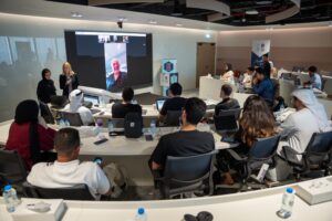 الشباب العربي يستكشف مستقبل "التقنيات الصحية" في اليوم الثاني من برنامج الزمالة التقنية 2 1 2