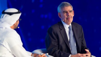 خلال جلسة في منتدى الشارقة للاستثمار 2025.. الخبير الإقتصادي العالمي الدكتور محمد العريان: الإمارات نموذج إقليمي في تعزيز الثقة والاستقرار المالي 9 2 22