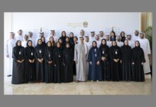 منصور بن زايد يلتقي "خريجي برنامج خبراء الإمارات" ويطلق برنامج "خبراء الإمارات للذكاء الإصطناعي" 6 0np08kg61k91nvmpd