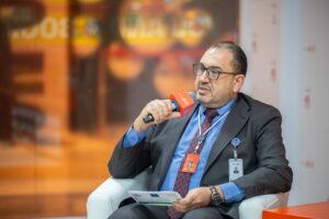 دار الوثائق في الشارقة تستعرض جهودها في الأرشفة الرقمية وصون الذاكرة الوطنية في "الشارقة الدولي للكتاب"2025 3 3 43