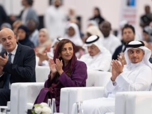 افتتاح أعمال الدورة الـ15 من مؤتمر الناشرين الدولي بالشارقة 2 45g08i241k91cgapd