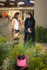 "إرثي" يستعرض جماليات الحرف الإماراتية أمام قادة عالم التصميم في "نوماد أبوظبي 2025" 2 5 32