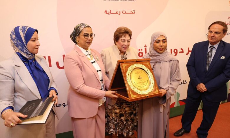 كلية الإعلام بالجامعة الحديثة في مصر تُكرّم فضيلة المعيني ضمن مبادرة “الملهمات العربيات” 1 WhatsApp Image 2025 11 03 at 17.46.19 a5fc71c4