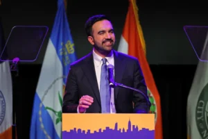 فوزه الساحق أشعل شهية مؤيديه.. هل يصل ممداني إلى البيت الأبيض؟ 3 afp 690ad983901c 1762318723