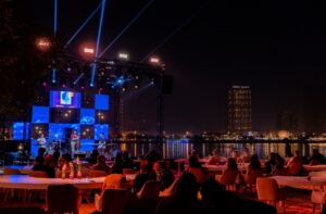 بتنظيم من هيئة الشارقة للاستثمار والتطوير (شروق).. "جاز على الجزيرة" يعود بنسخته الثانية مستضيفاً أربعة من أبرز النجوم العالميين المرشحين والفائزين بـ"غرامي" في جزيرة النور بالشارقة 4 6 1