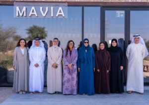 بدور القاسمي تترأس اجتماع مجلس أمناء "كلمات" وتضع خارطة توسّع العمل الإنساني والمعرفي لعام 2026 2 6 3