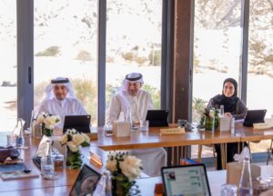 بدور القاسمي تترأس اجتماع مجلس أمناء "كلمات" وتضع خارطة توسّع العمل الإنساني والمعرفي لعام 2026 4 8