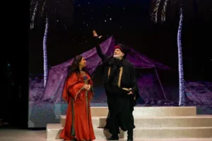 تحت رعاية صاحب السمو حاكم الشارقة ..الملحمة المسرحية "الزير سالم" تبدأ عروضها اليوم على مسرح المجاز 4 2