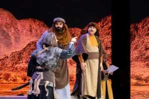 تحت رعاية صاحب السمو حاكم الشارقة ..الملحمة المسرحية "الزير سالم" تبدأ عروضها اليوم على مسرح المجاز 2 3