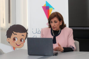 في فروع المدارس بأبوظبي ودبي والشارقة ورأس الخيمة .. "مؤسسة سلامة الطفل" تدرب أكثر من 1000 موظف في ستة فروع لمدارس الإمارات الوطنية ضمن برنامج "منهجية حماية الطفل" 3 4 4