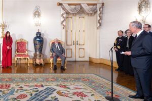 90970a88 3201x2581wTransparent