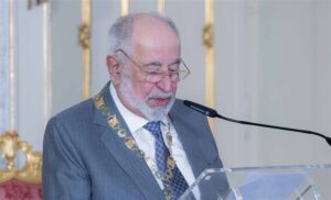 aa69fbaa 3201x2581wTransparent