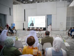 مركز أبوظبي للغة العربية ينظم الملتقى الأدبي لجائزة "البوكر" العالمية 3 b1e02vel1ka1bdcpd