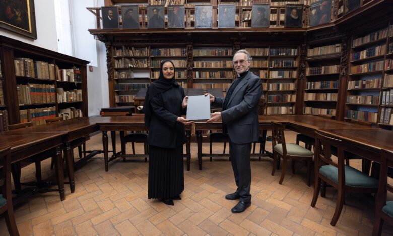 تعزيزاً لجهود إمارة الشارقة في تعميق العلاقات مع المؤسسات الإيطالية.. "بيت الحكمة" ومكتبة أمبروزيانا الإيطالية يوسعان آفاق التعاون الثقافي والمعرفي 1 بيت الحكمة